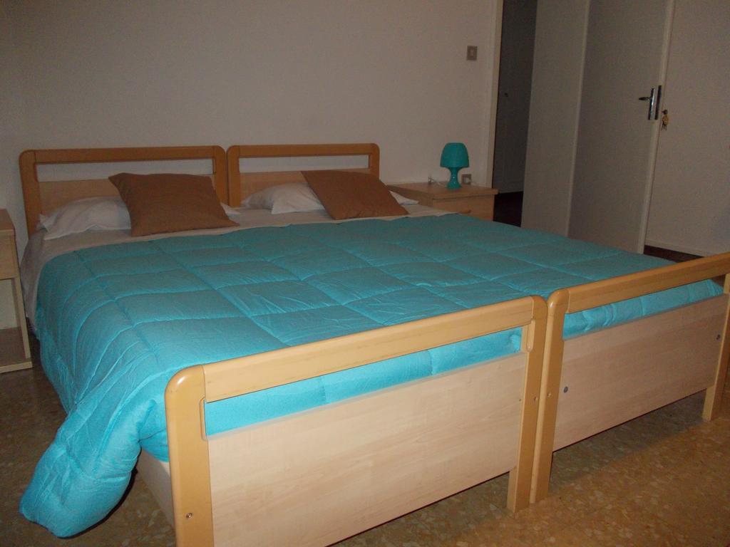 Travellers Lodge Bed & Rooms Treviso Pokoj fotografie