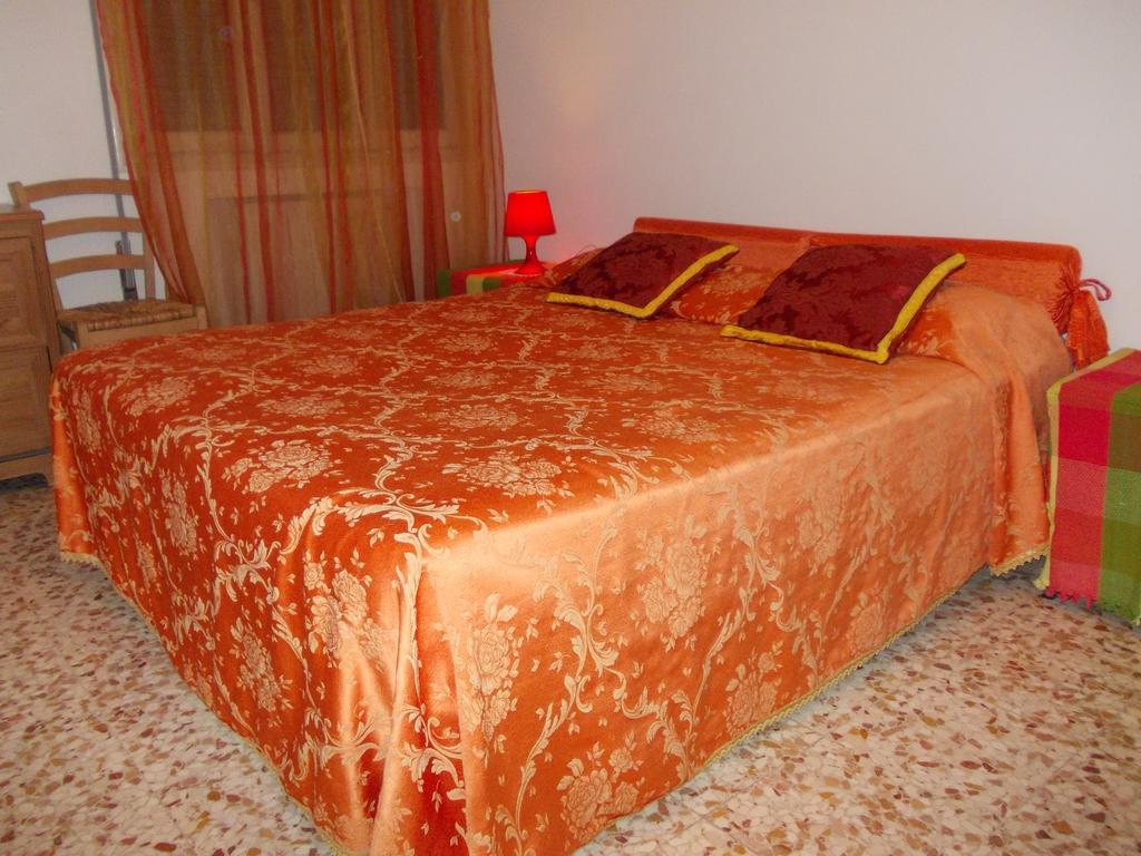 Travellers Lodge Bed & Rooms Treviso Pokoj fotografie