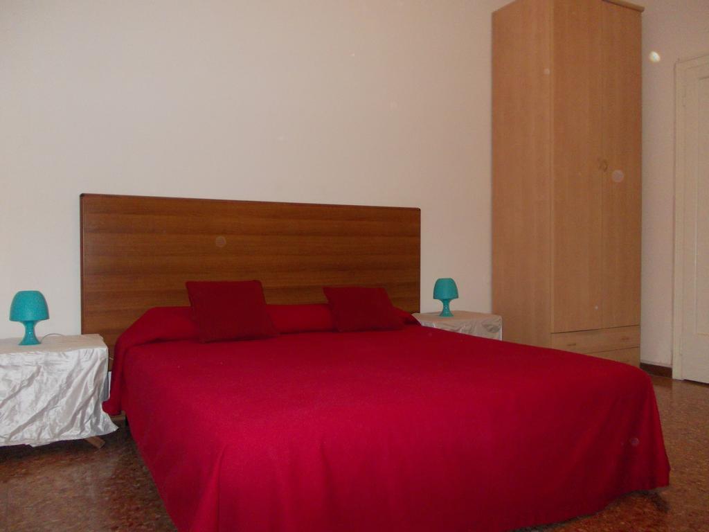 Travellers Lodge Bed & Rooms Treviso Pokoj fotografie