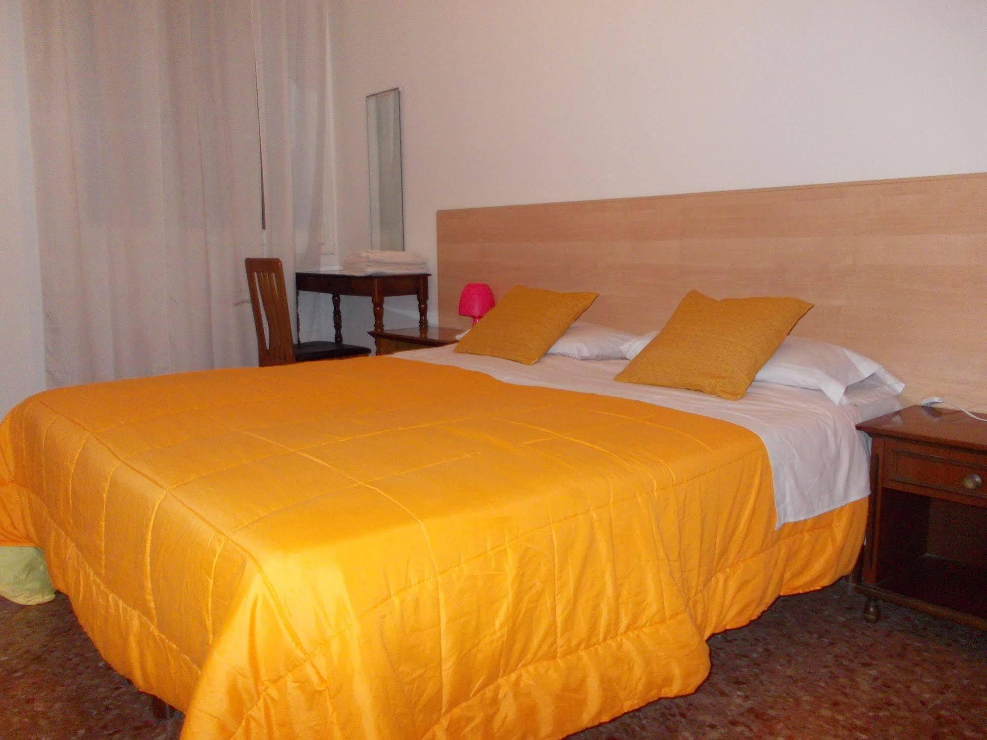 Travellers Lodge Bed & Rooms Treviso Exteriér fotografie