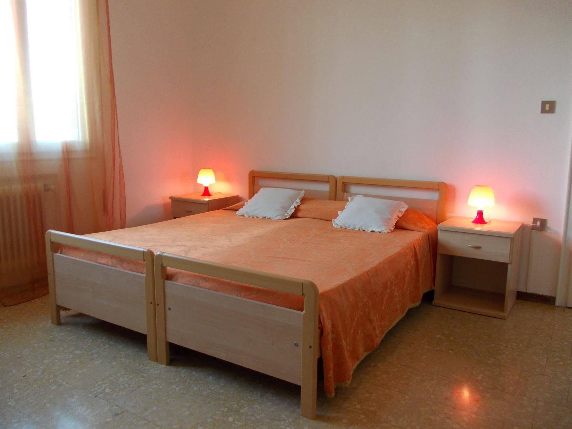 Travellers Lodge Bed & Rooms Treviso Exteriér fotografie